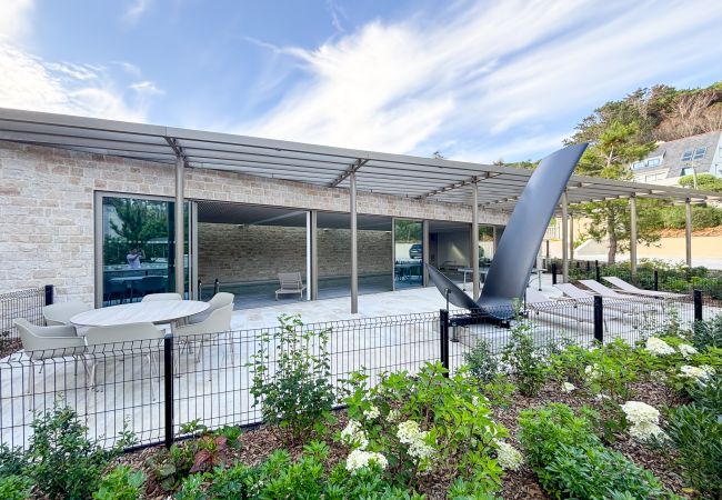 Appartement à Trébeurden - LA ROCHE MIGNONNE T3 · T3 Beach access and indoor Appartement à Trébeurden - LA ROCHE MIGNONNE T3 · T3 Beach access and indoor