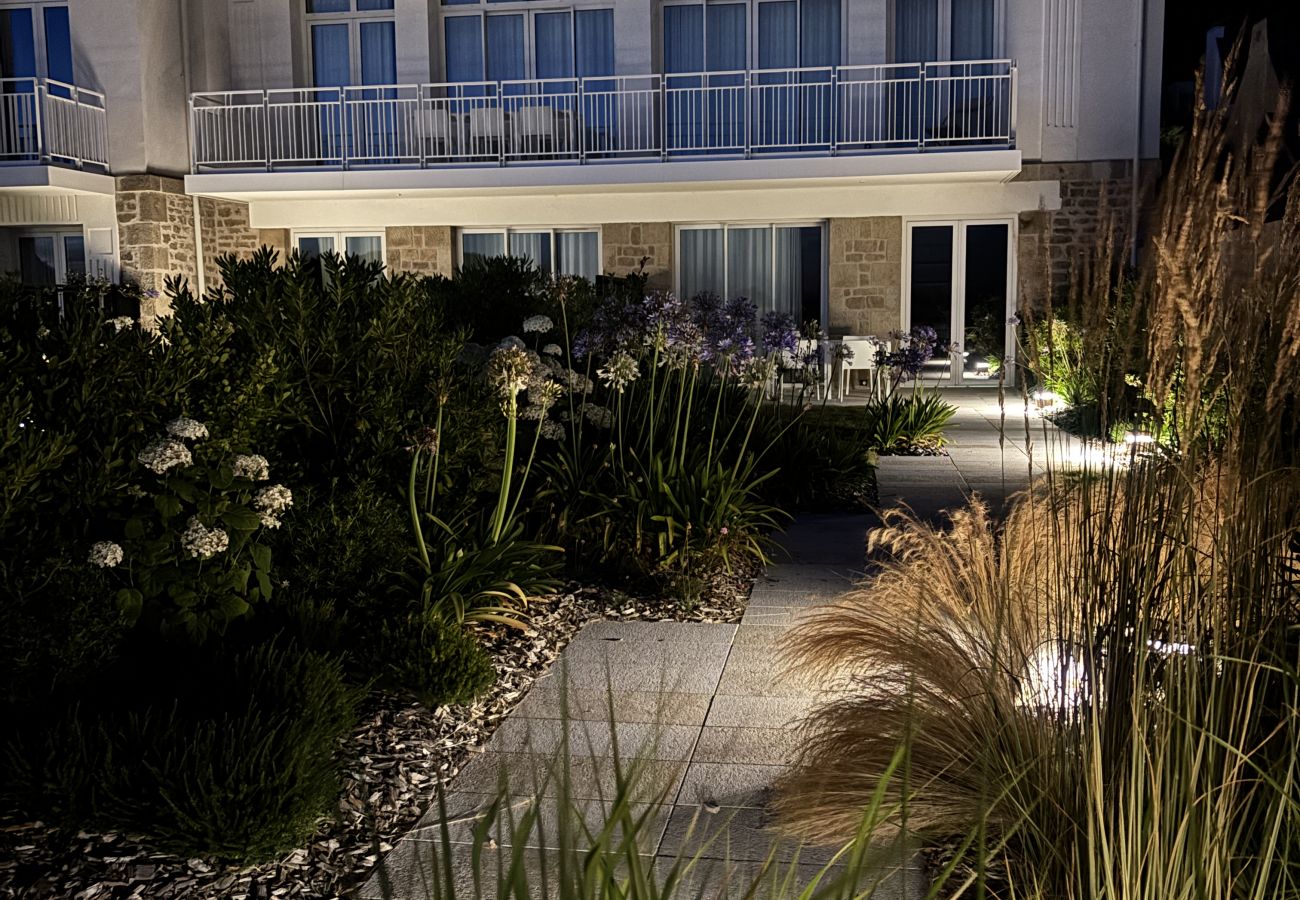 Appartement à Trébeurden - LA ROCHE MIGNONNE T3 · T3 Beach access and indoor