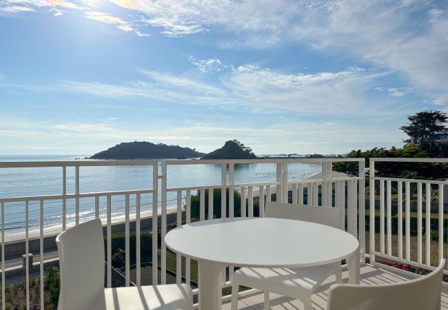 Appartement à Trébeurden - LE TAUREAU - T3 ,Trébeurden , vue mer Appartement à Trébeurden - LE TAUREAU - T3 ,Trébeurden , vue mer
