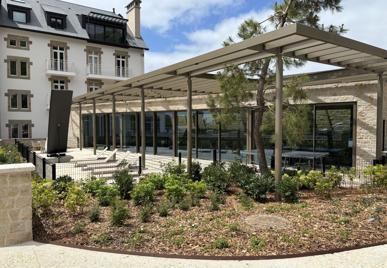 Location saisonnière avec piscine Trébeurden