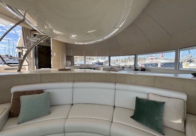 Bateau à Trébeurden - ANTHÉNEA - Trébeurden Bateau à Trébeurden - ANTHÉNEA - Trébeurden