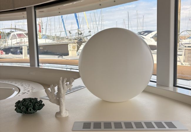 Bateau à Trébeurden - ANTHÉNEA - Trébeurden Bateau à Trébeurden - ANTHÉNEA - Trébeurden