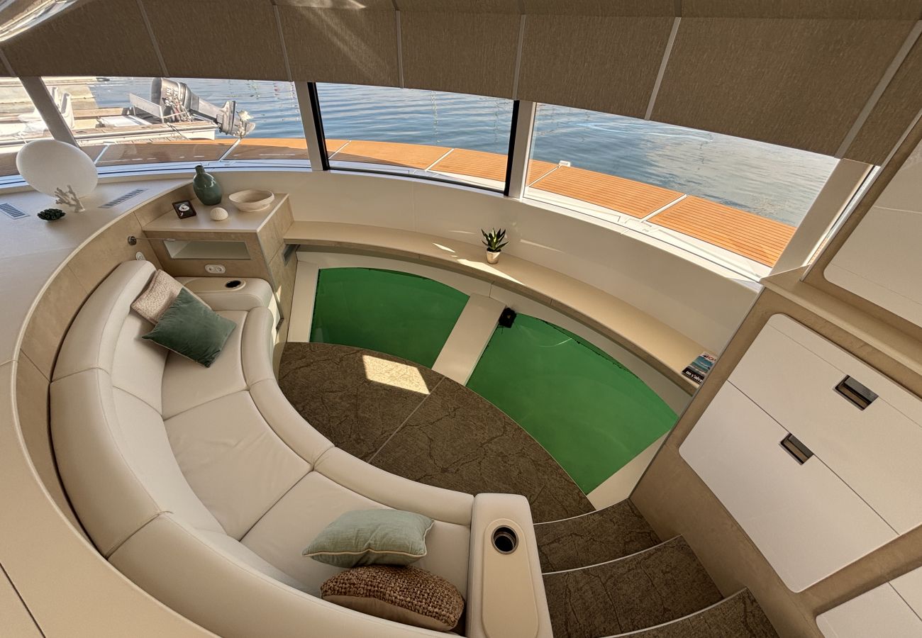 Bateau à Trébeurden - ANTHÉNEA - Trébeurden Bateau à Trébeurden - ANTHÉNEA - Trébeurden