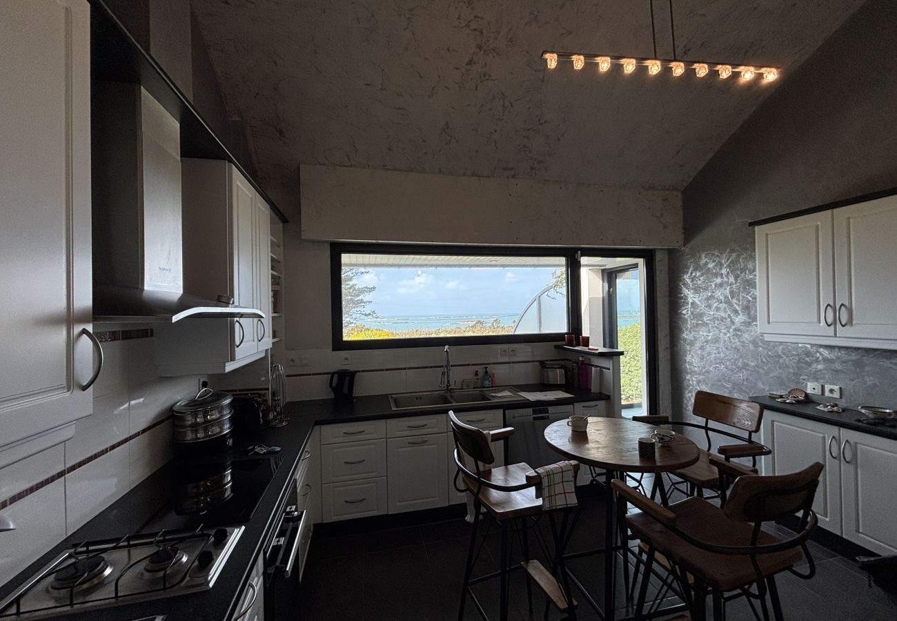 Villa à Trébeurden - le jardin face à la mer